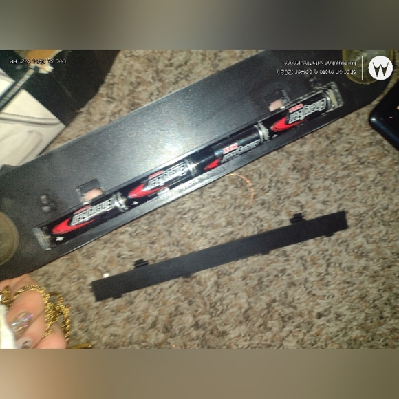 Hollywood Vanity LED Light 4 Bulbs12x2.5x2.75 Inches - Picture 6 of 6